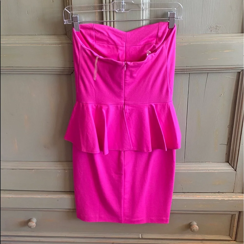 NWT AMANDA UPRICHARD Dress - Picture 2 of 3
